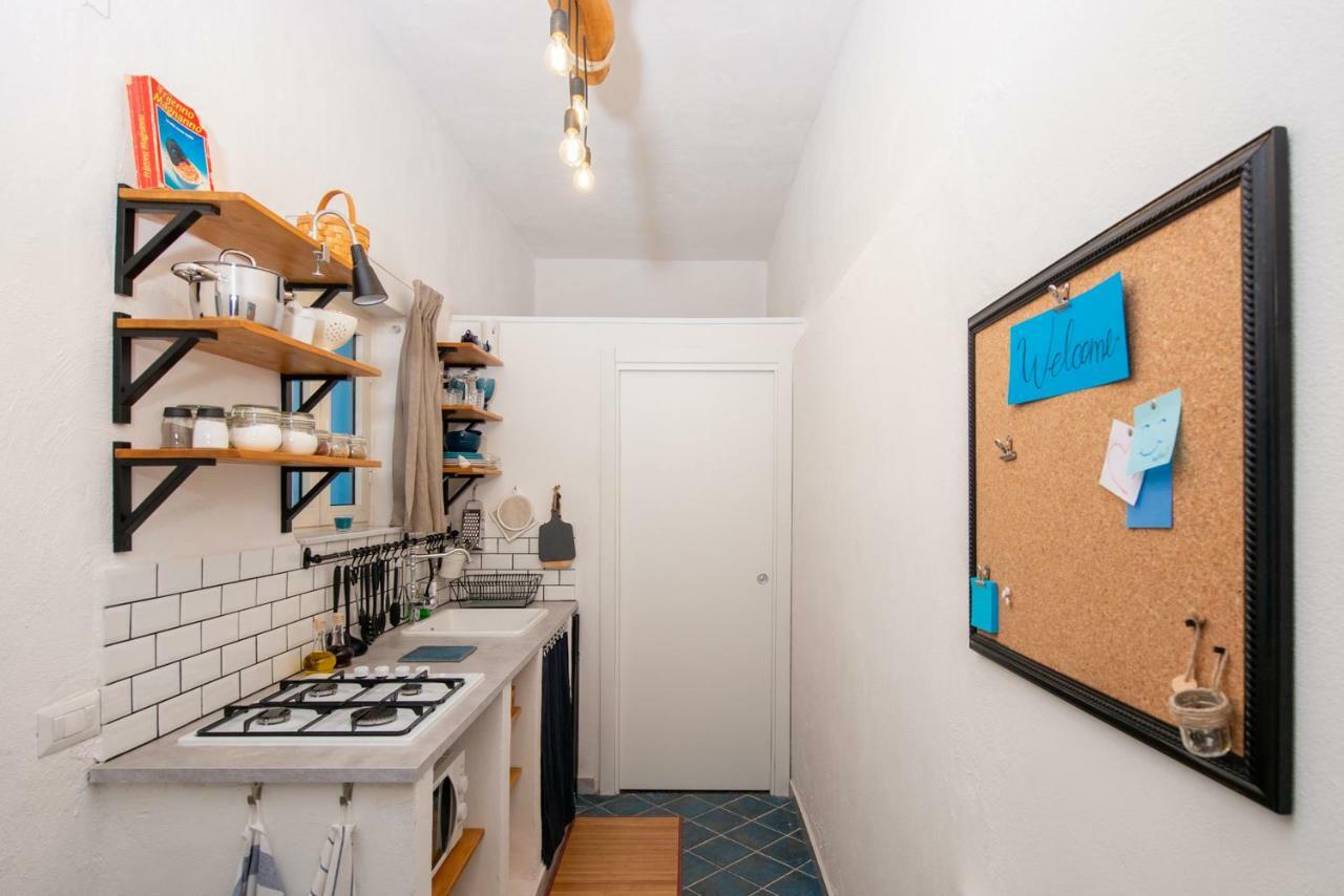 Light Blue - Apartment In The Middle Of Everything Torre Annunziata Exterior photo